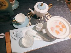 -燕庭·纯燕窝·甜品下午茶(南京西路店)