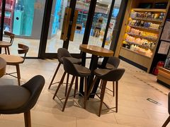 -星巴克臻选(华堂·新辰汇店)