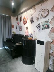-BM SALON