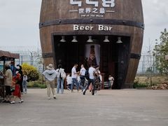 -霍尔果斯国门景区