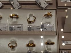 -周大福CHOW TAI FOOK(欧亚卖场店)