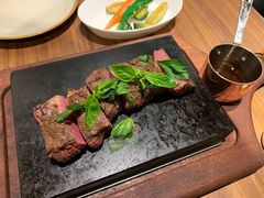 -Erman岩烧牛排(虹桥南丰城店)