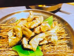 -草家酱蟹炭火烤肉店(珲春南路一店)