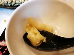 -鲜入围煮花胶鸡海鲜火锅