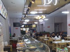 -陆元丰·兰州纯汤牛肉面(自强西路店)
