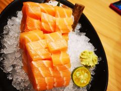 三文鱼腩-吟松日式料理(莘庄店)