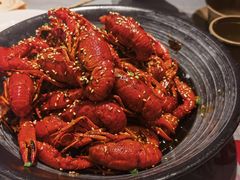 -肥肥虾庄·金牌油焖大虾(东湖欢乐谷店)