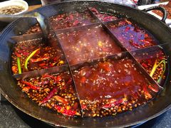 -纸盐河码头火锅(十八梯店)