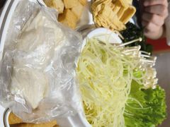 -鸡遇虾煲干锅火锅(小寨金莎店)