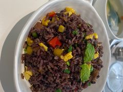 -露露家咖啡店