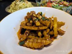 -俏巴妹烤鱼香锅(奥体店)