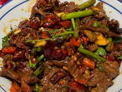爆炒雪花吊龙牛肉-荆九爷爆炒桥头三嫩(浙大店)