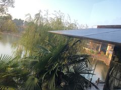 -上海怡沁园度假酒店