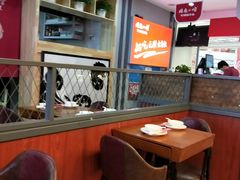 大堂-周鱼小馆石锅酸菜鱼(活力汇店)