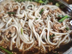 -正宗杨记普洱酸醋米线(总店)