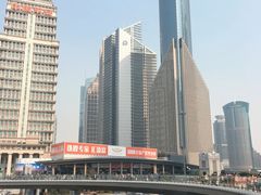 -陆家嘴空中步行连廊