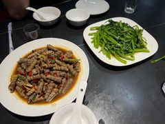-鑫悦楼煎蟹·16年海鲜大排档