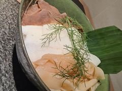 -三出山火锅(南京万象天地店)