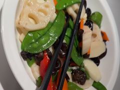 -江渔儿酸菜鱼(万科东荟城店)