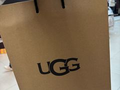 -UGG(燕莎奥特莱斯购物中心店)