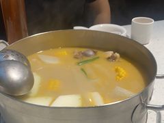 -肥仔文澳门猪骨煲(南京西路店)