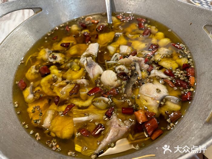 新川办餐厅水煮鱼图片