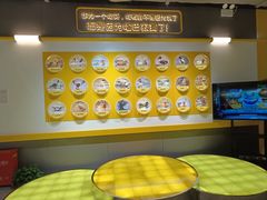 -周黑鸭(武汉汉阳区江城大道永旺店)