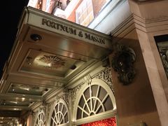 -The Diamond Jubilee Tea Salon at Fortnum & Mason