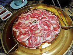 -猪啊牛呀羊啊铜盘烤肉(正大广场店)