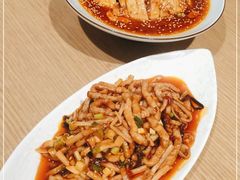 -渝信川菜 · 川味家常菜(财富购物中心店)