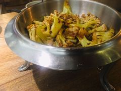 -蜜桃餐厅·伴山(湖滨商业街店)