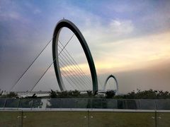-南京眼步行桥