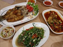 餐具摆设-尚味泰餐厅