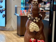 -Laderach 莱德拉(上海环贸iapm店)