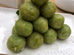 鲜虾芹菜丸-品海楼·大连海胆锅贴馆(东港店)