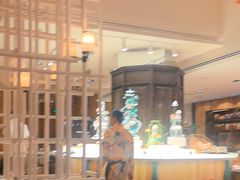 -松咖啡自助餐厅·松北香格里拉