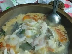 -九门寨石锅鱼烤鱼