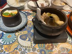 -云海肴·汽锅鸡·云南菜(天山百盛优客店)