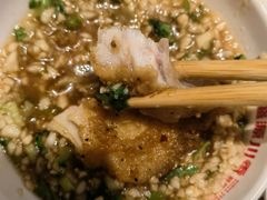 -盛源川香鱼火锅(西小区总店)