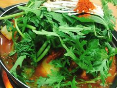 -喇喇排骨火锅·传统韩式脊骨汤(望京西园总店)