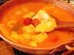 版纳野果酸汤鱼-云海肴·汽锅鸡·云南菜(天山百盛优客店)