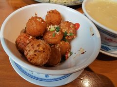 -炉小二铜锅牛蛙•川湘菜(三里屯店)