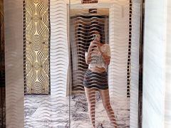 -上海漕河泾万丽酒店