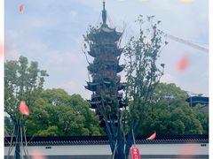 -龙华寺