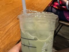 -星巴克(深圳北站B5检票口)