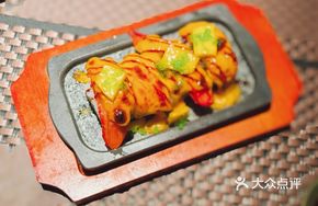 Mentai Sauce Baked Emperor Crab Roll