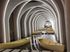 -涨巢·潮玩水疗局