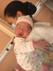 月嫂认真负责-重庆安琪儿妇产医院-妇幼保健联盟医院
