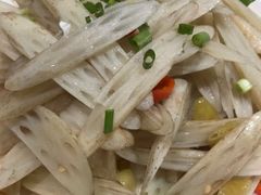 -湘潭九龙鱼头店(城南西路店)