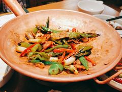 -云海肴·汽锅鸡·云南菜(天山百盛优客店)